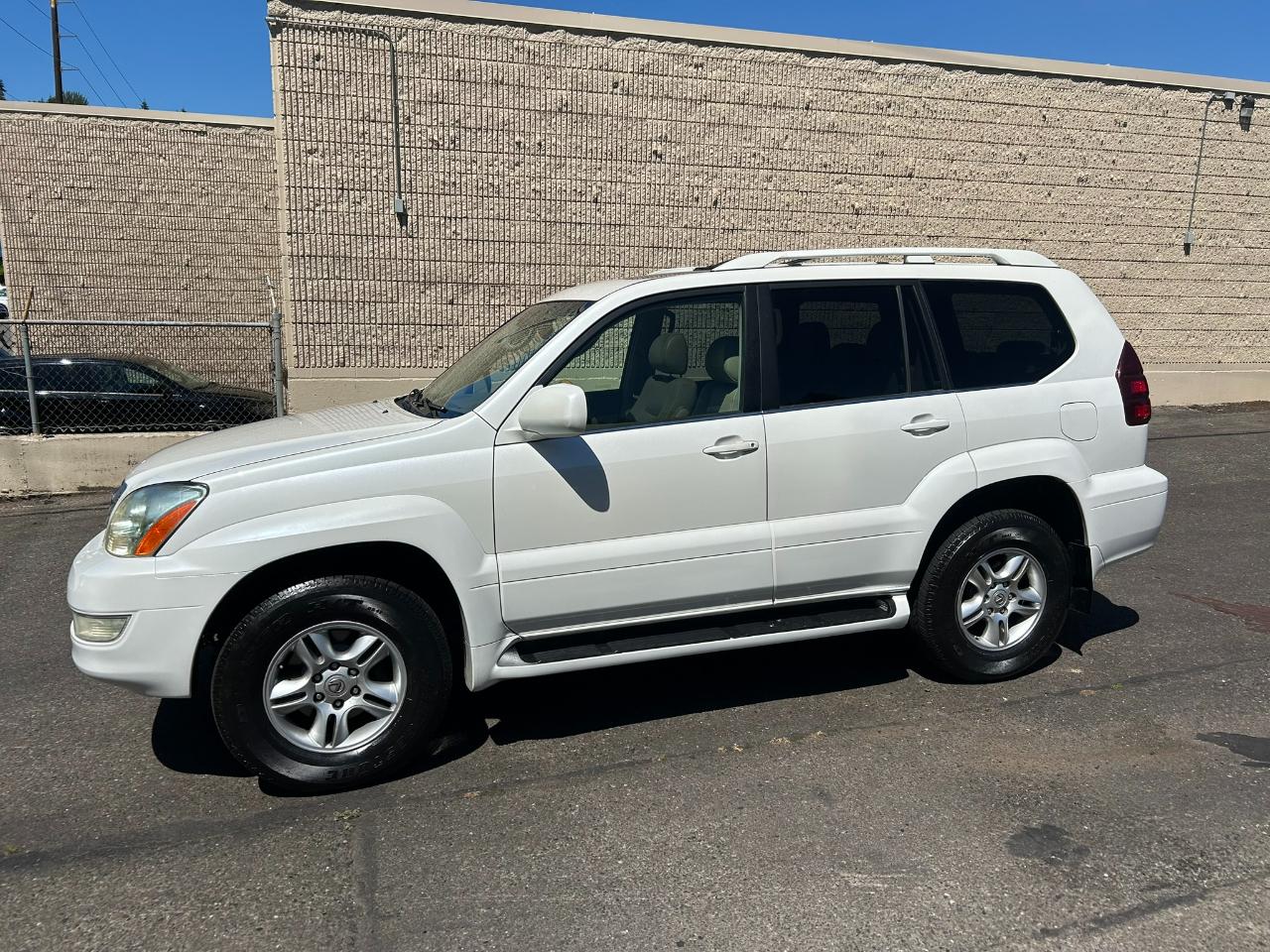 Lexus GX 470 Sport Utility 2004