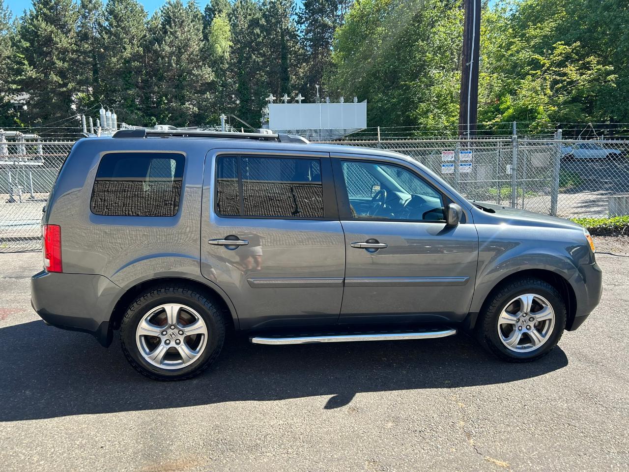 Honda Pilot EX-L 4WD 5-Spd AT 2012