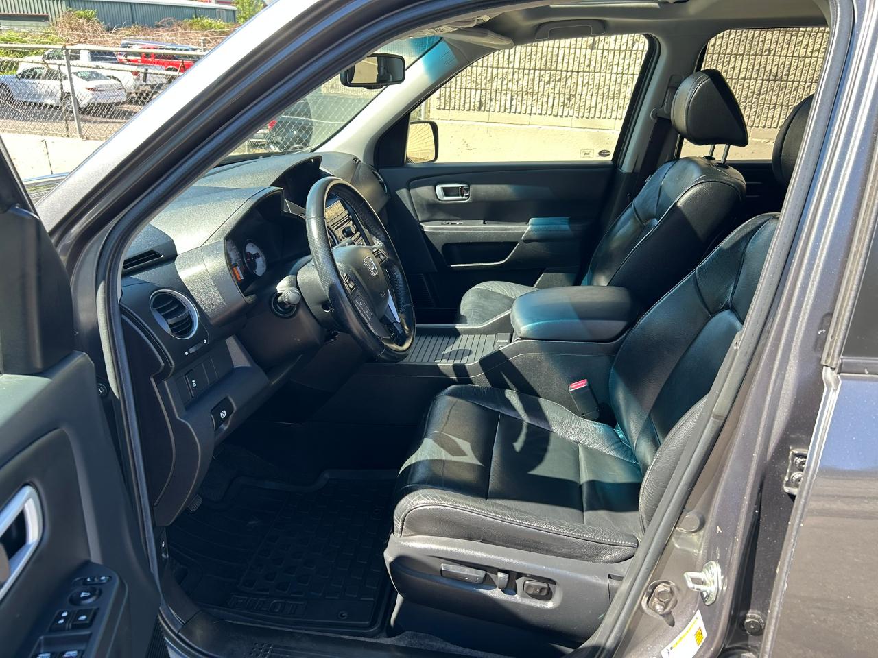 Honda Pilot EX-L 4WD 5-Spd AT 2012
