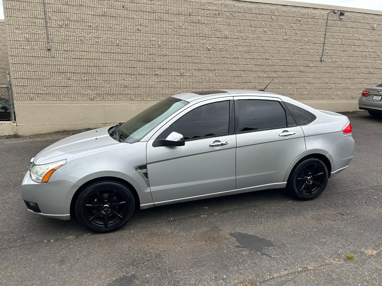 Ford Focus SEL Sedan 2009
