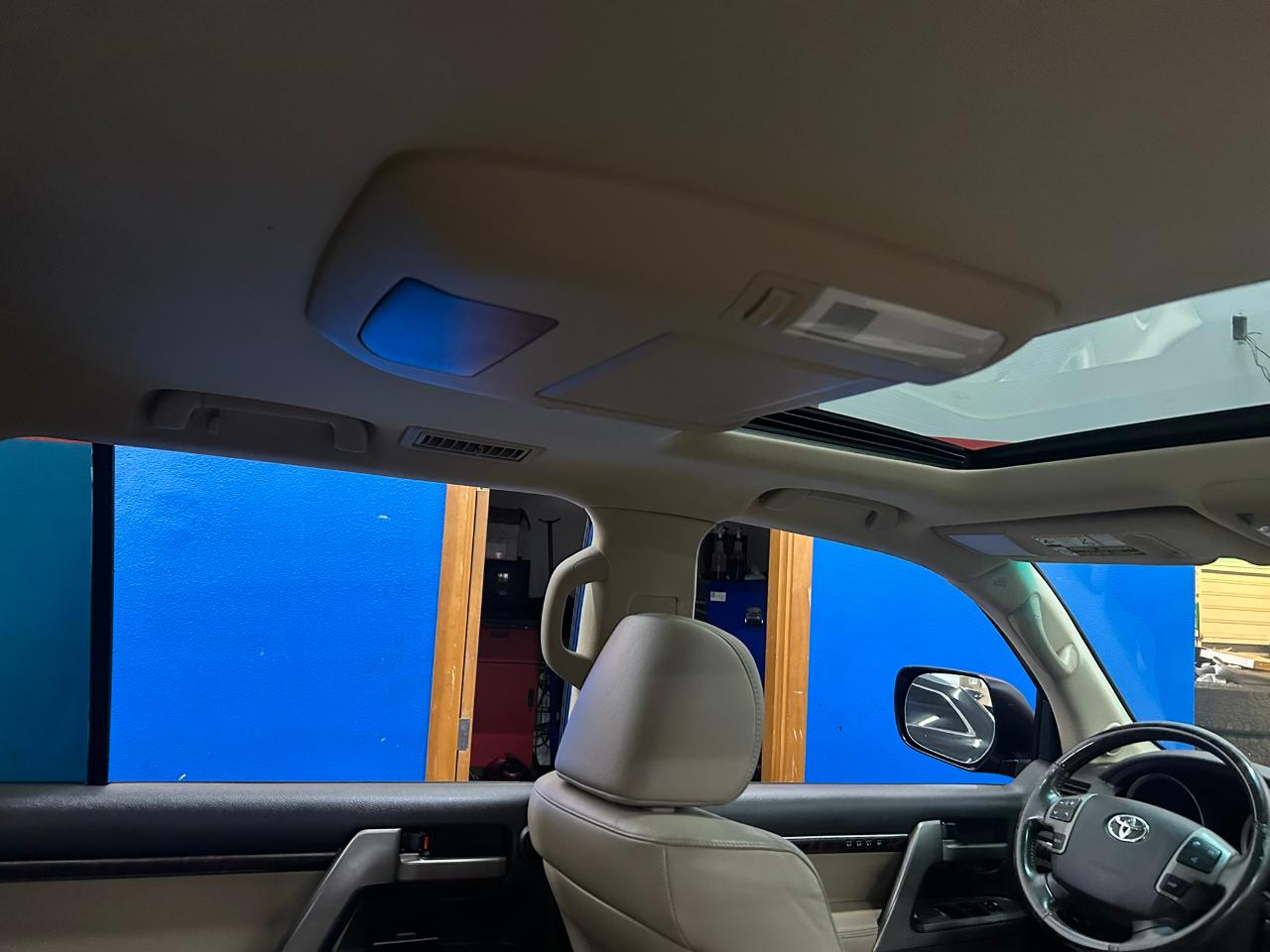 Toyota Land Cruiser 4WD 2008
