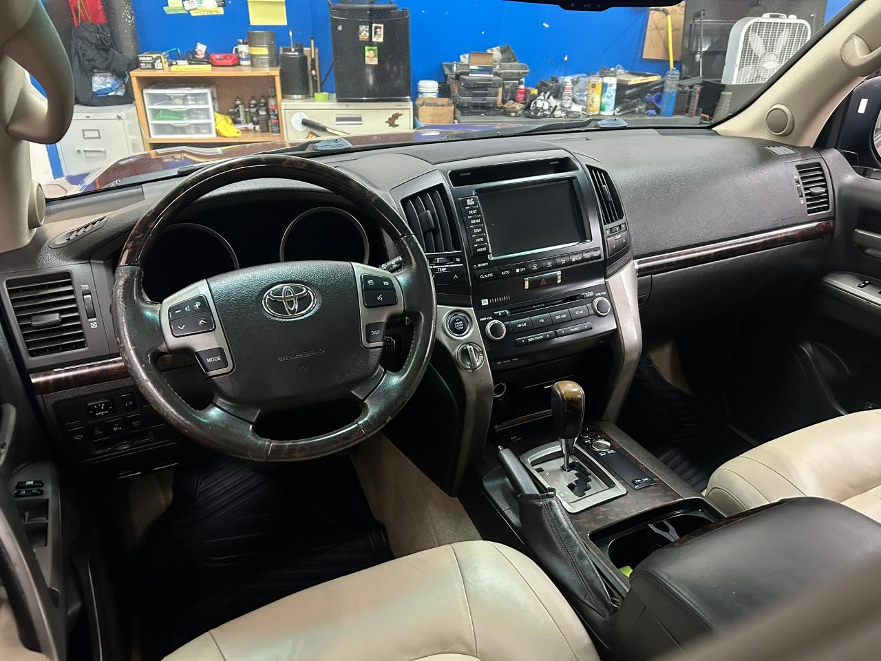 Toyota Land Cruiser 4WD 2008