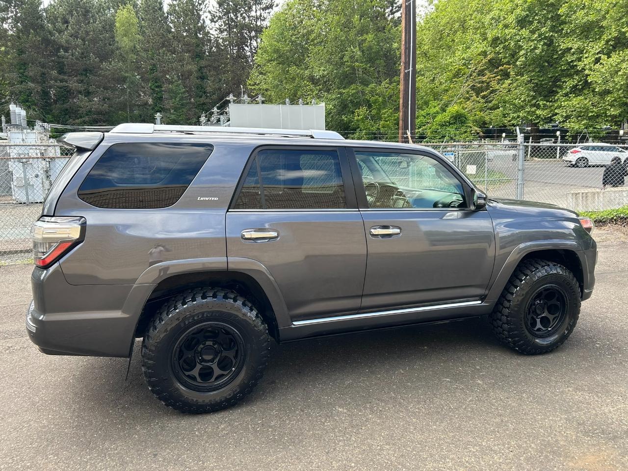 Toyota 4Runner Limited 4WD V6 2015