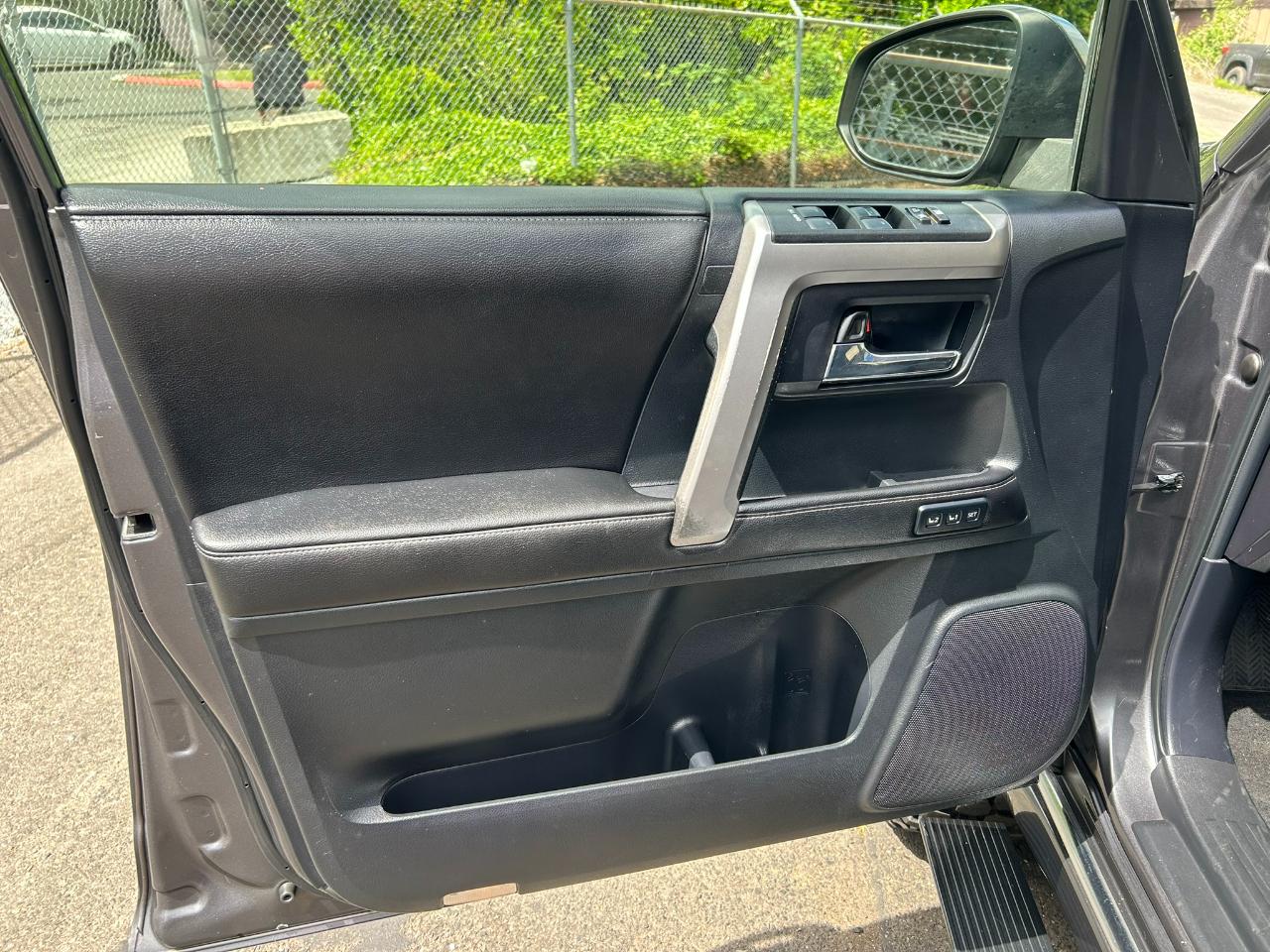 Toyota 4Runner Limited 4WD V6 2015