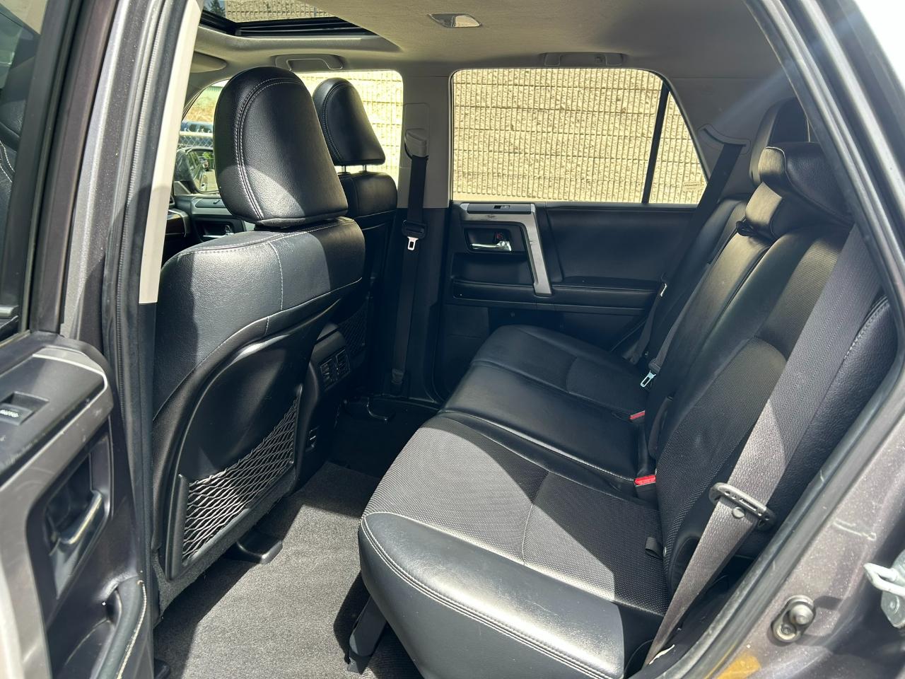 Toyota 4Runner Limited 4WD V6 2015