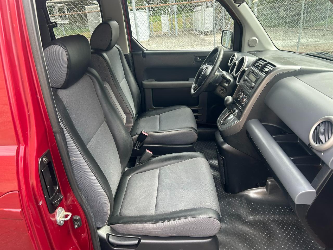 Honda Element EX-P 4WD AT 2006