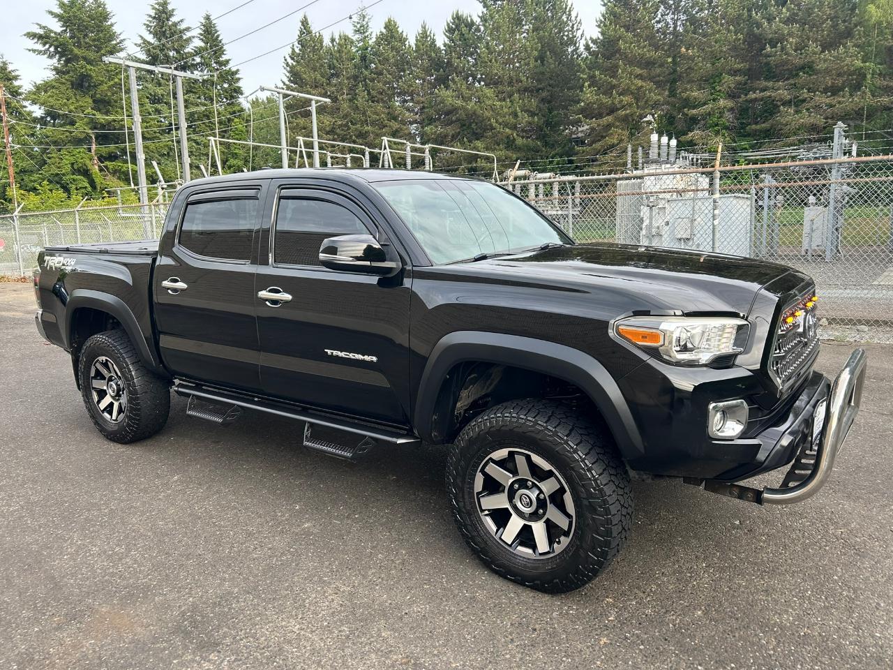 Toyota Tacoma  2017