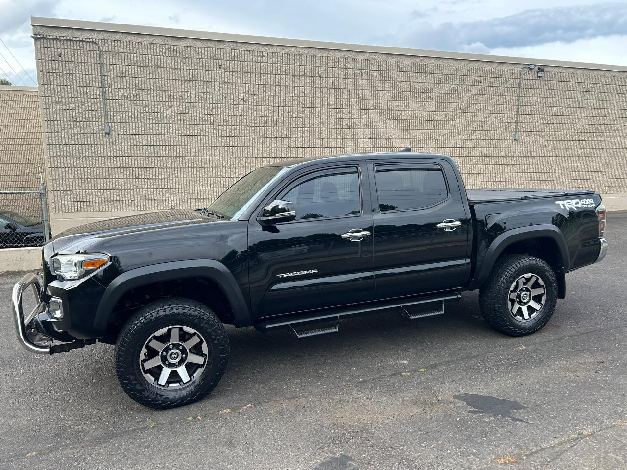 Toyota Tacoma  2017