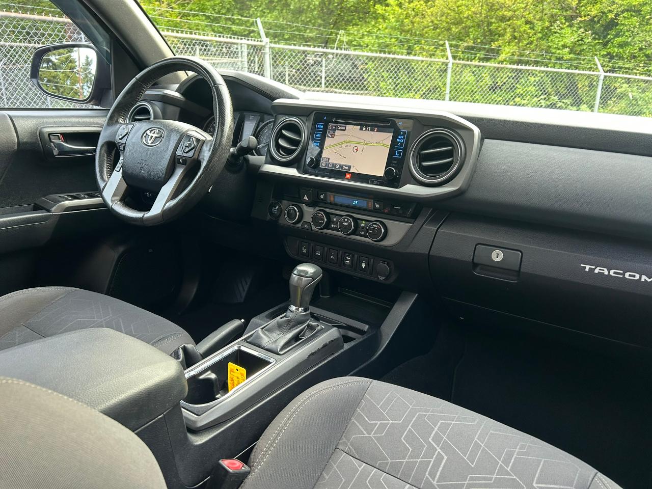 Toyota Tacoma  2017