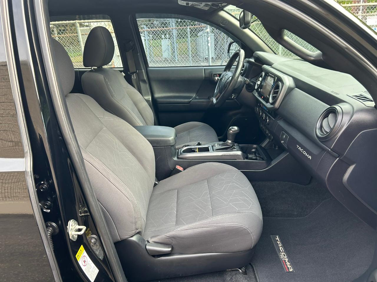 Toyota Tacoma  2017