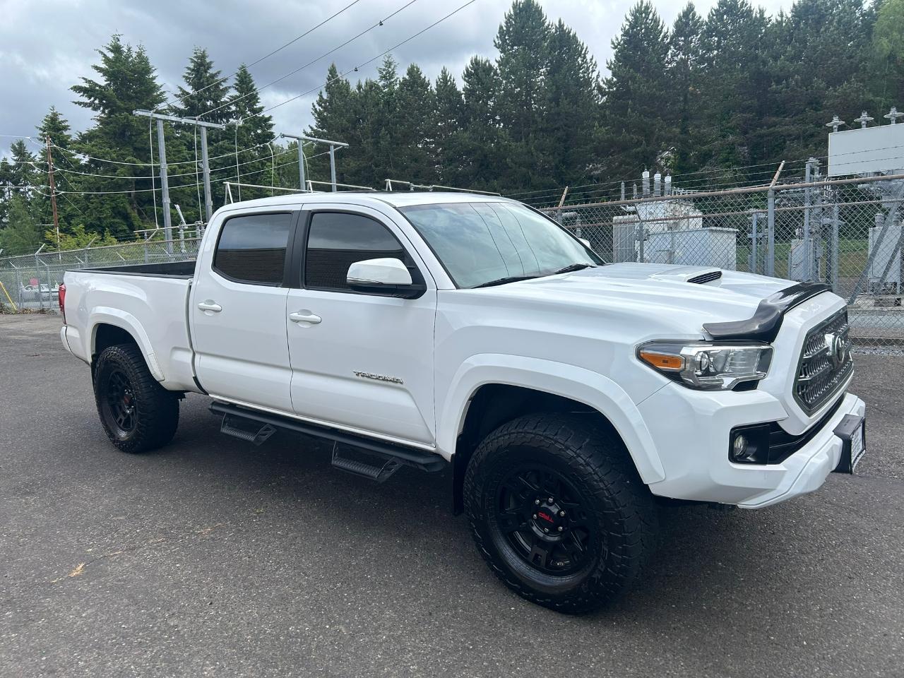 Toyota Tacoma  2016