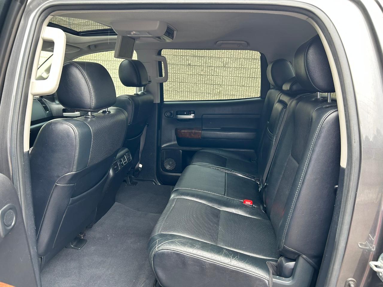 Toyota Tundra  2013