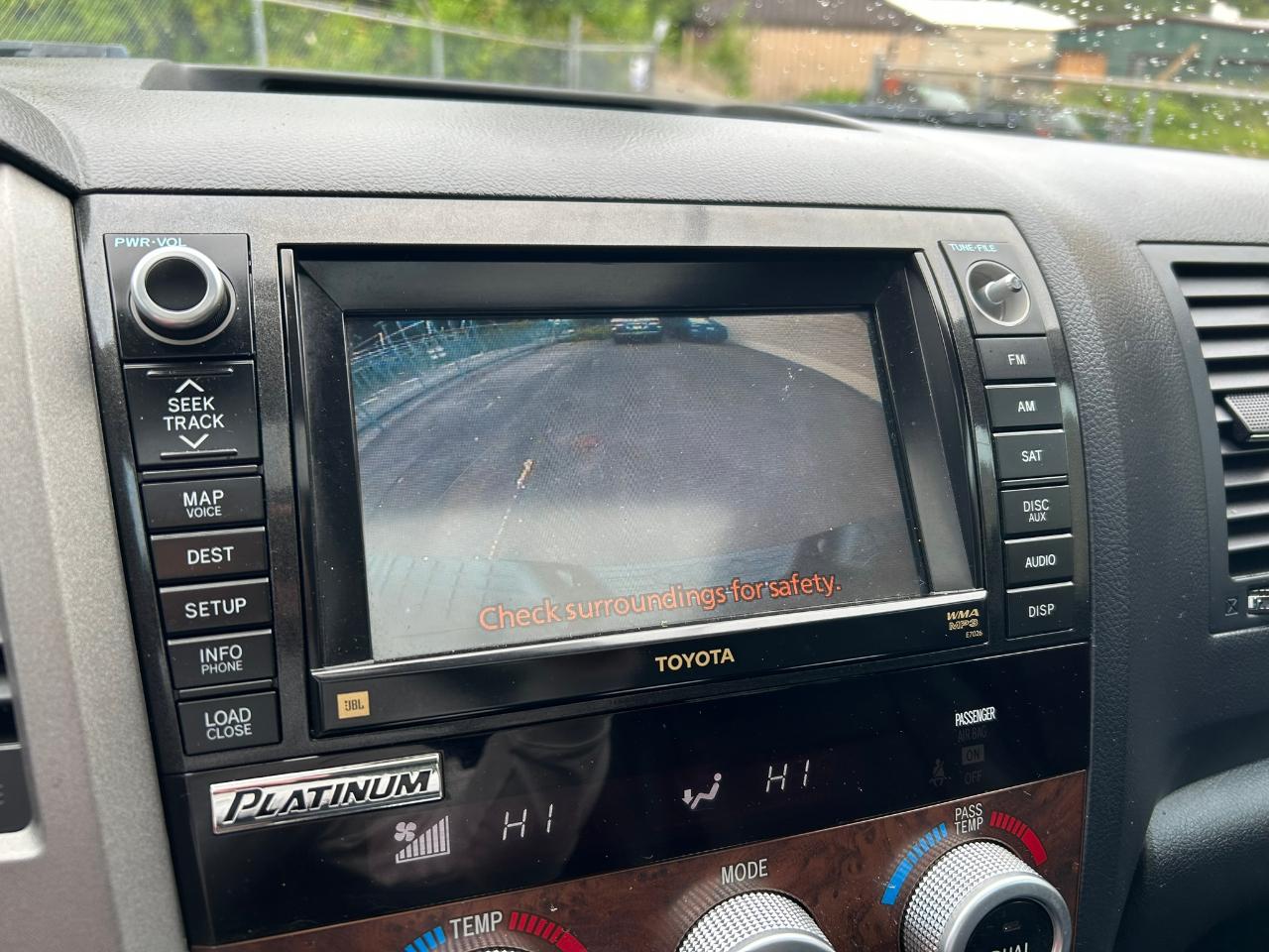 Toyota Tundra  2013