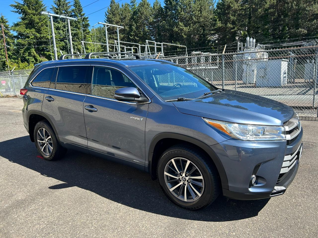 Toyota Highlander Hybrid XLE AWD 2018