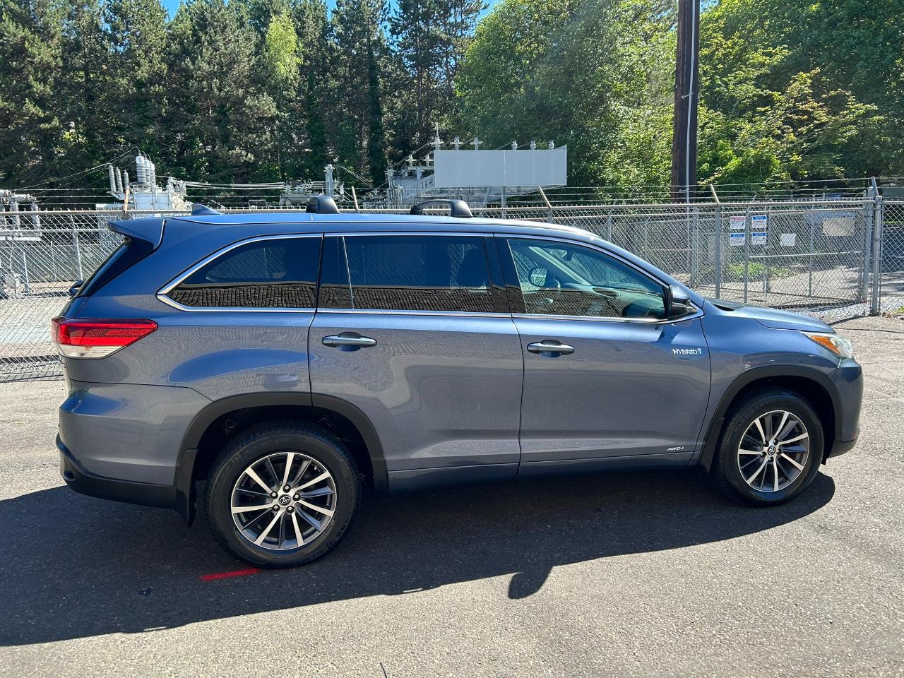 Toyota Highlander Hybrid XLE AWD 2018