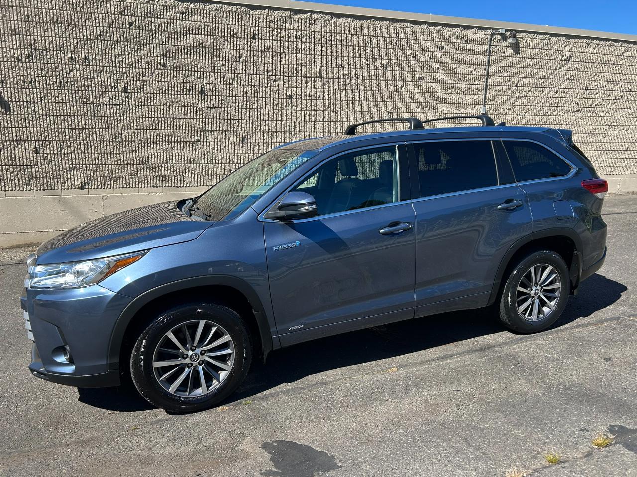 Toyota Highlander Hybrid XLE AWD 2018