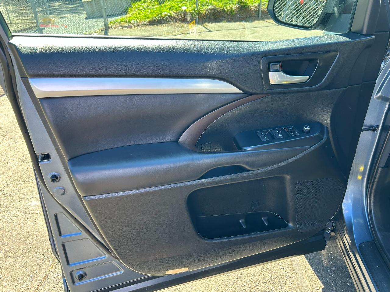 Toyota Highlander Hybrid XLE AWD 2018