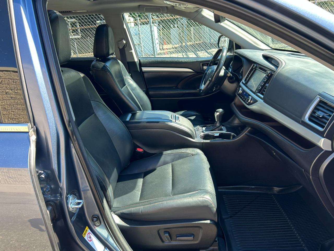 Toyota Highlander Hybrid XLE AWD 2018