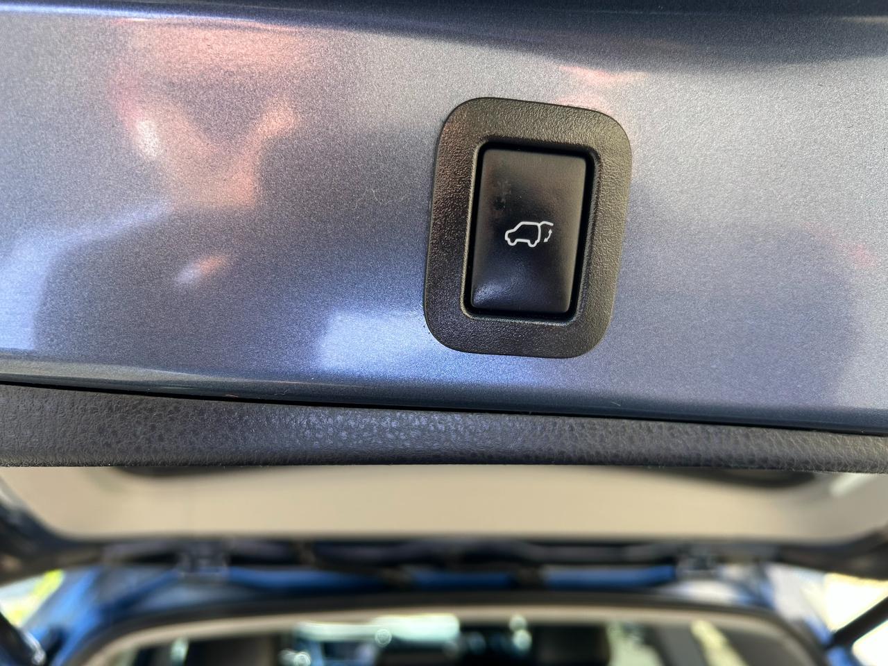 Toyota Highlander Hybrid XLE AWD 2018