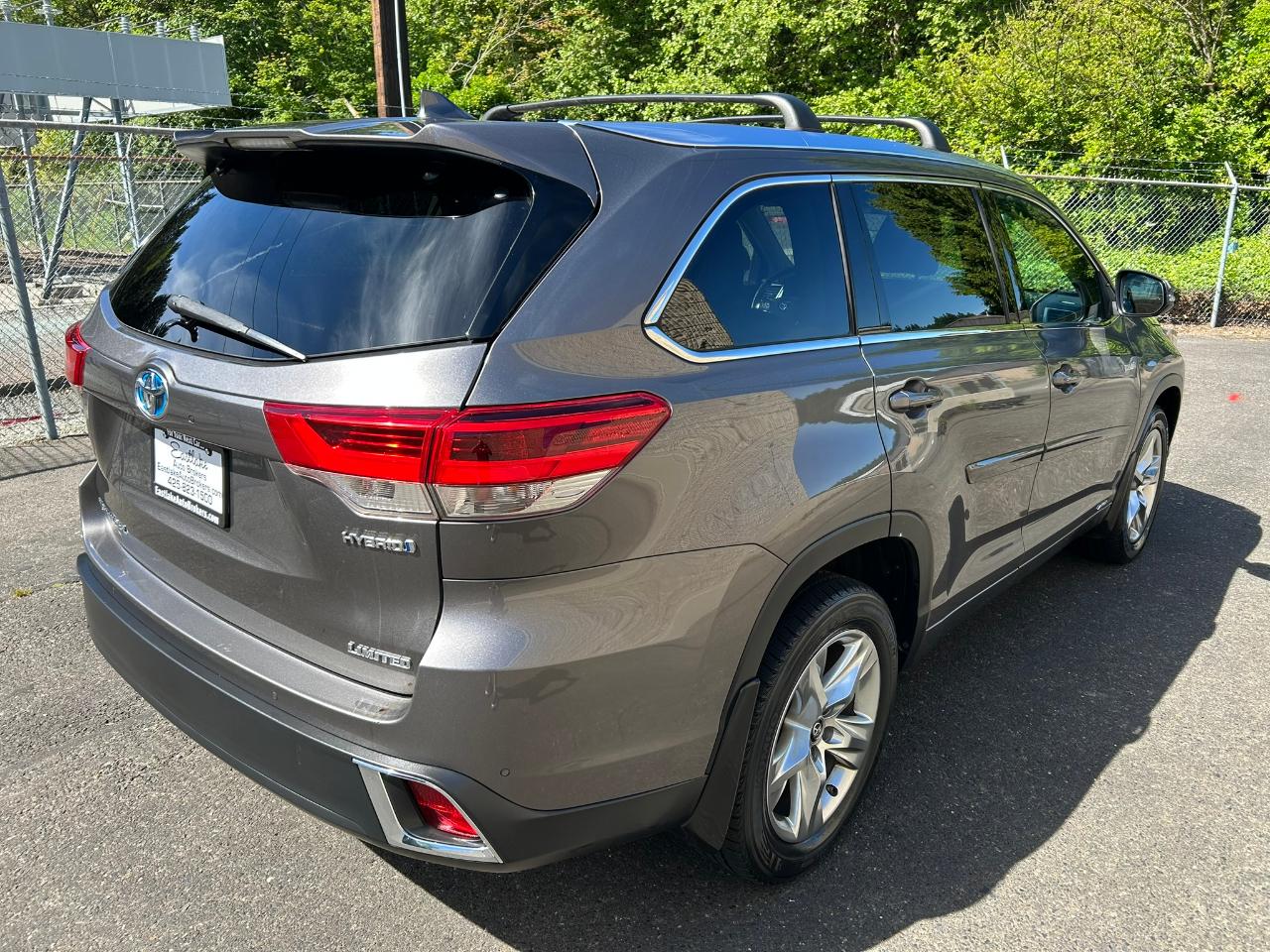 Toyota Highlander Hybrid Limited AWD 2017