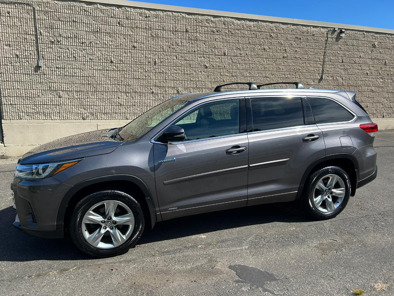 Toyota Highlander Hybrid Limited AWD 2017
