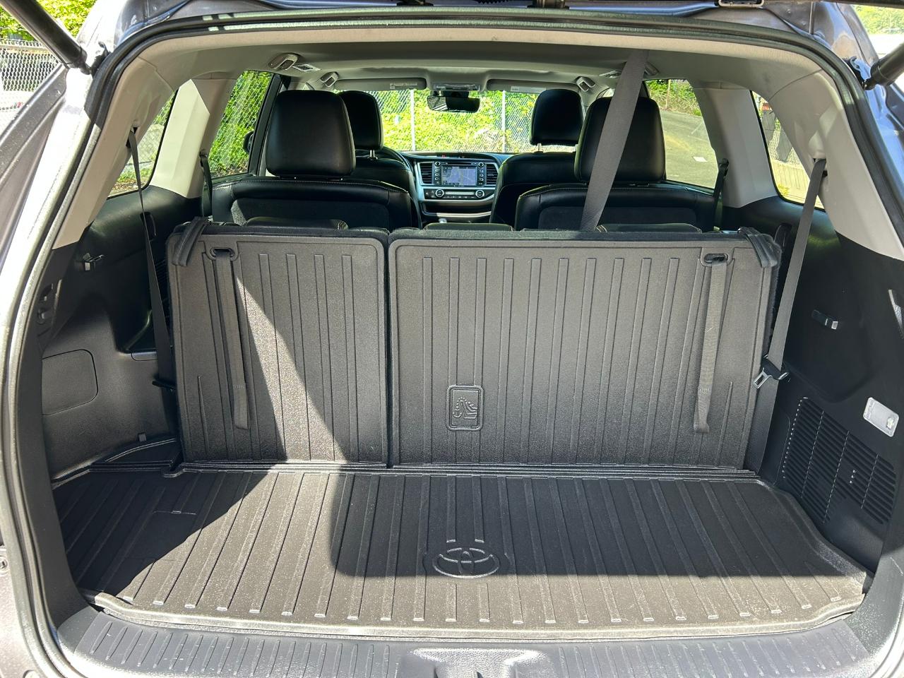Toyota Highlander Hybrid Limited AWD 2017
