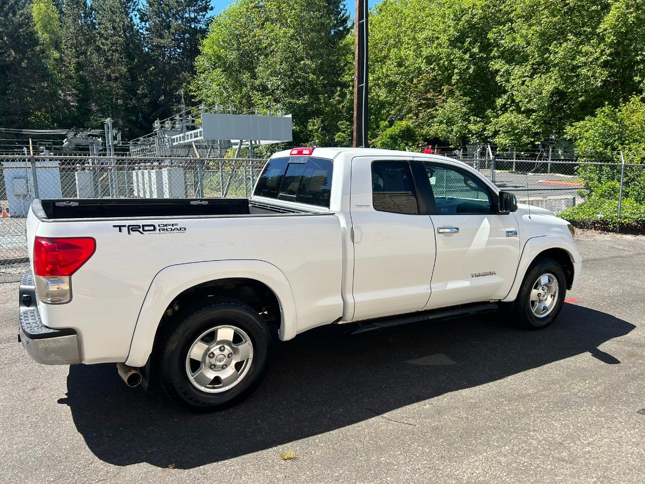 Toyota Tundra Limited Double Cab 5.7L 4WD 2008