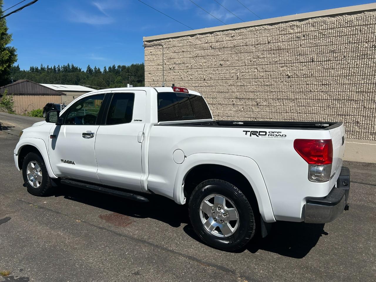 Toyota Tundra Limited Double Cab 5.7L 4WD 2008