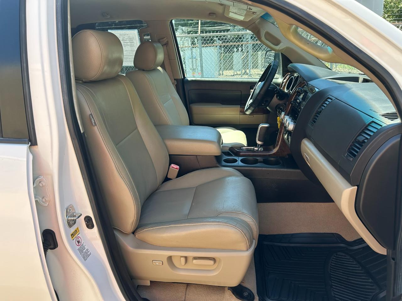 Toyota Tundra Limited Double Cab 5.7L 4WD 2008
