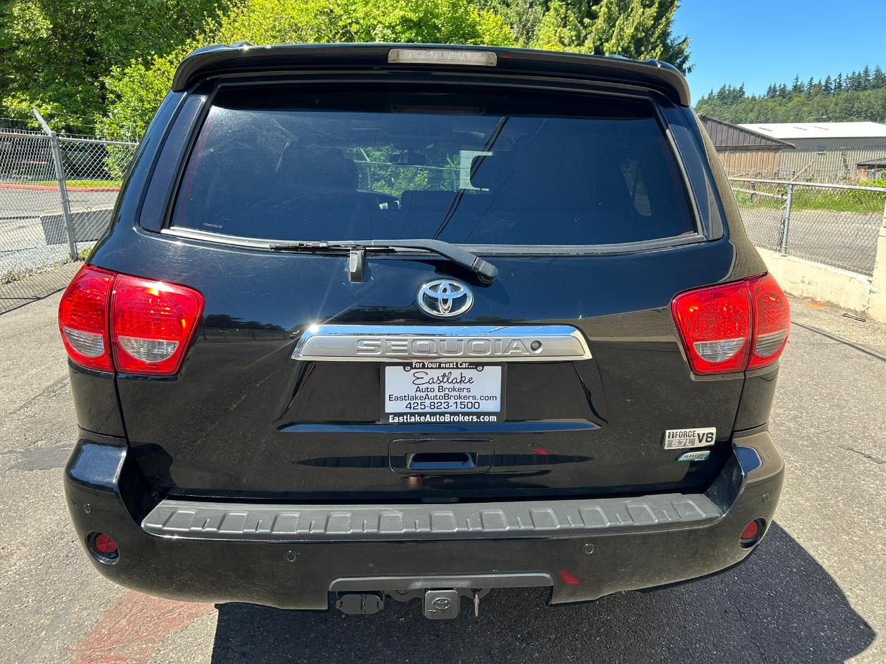 Toyota Sequoia Plantium 4WD FFV 2012