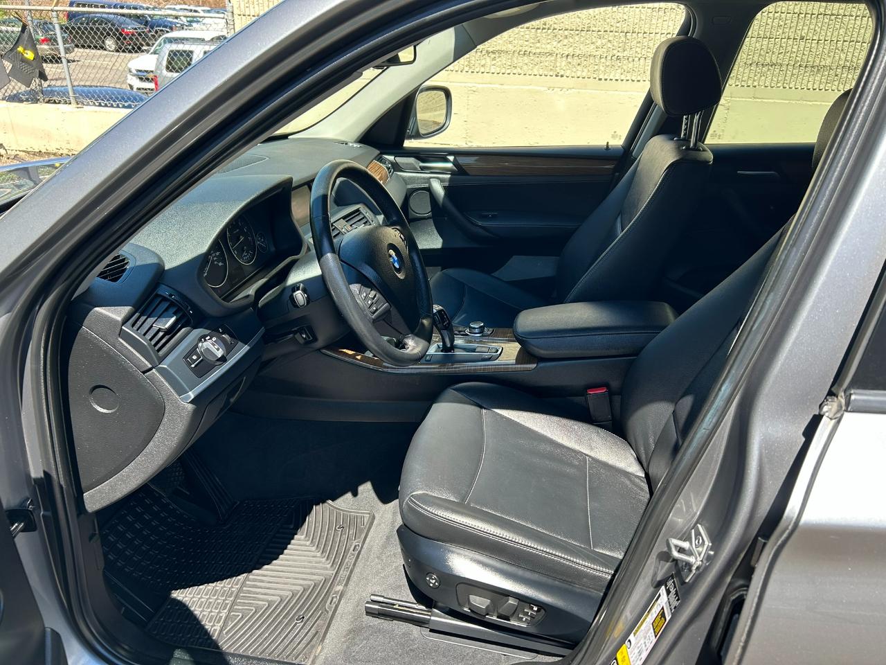 BMW X3 xDrive28i 2011
