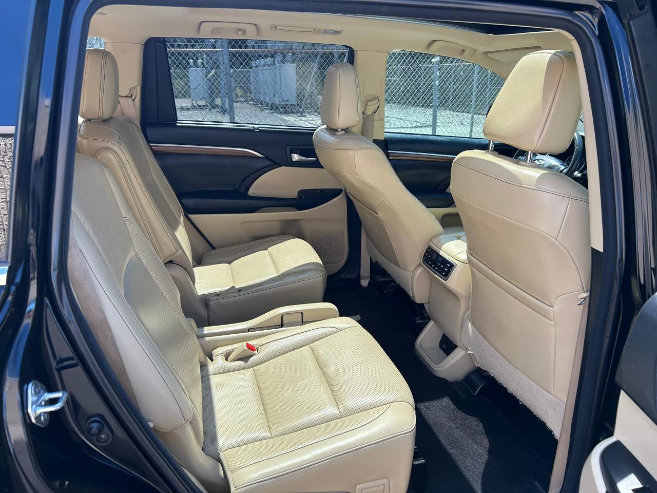 Toyota Highlander Hybrid Limited Platinum AWD 2017