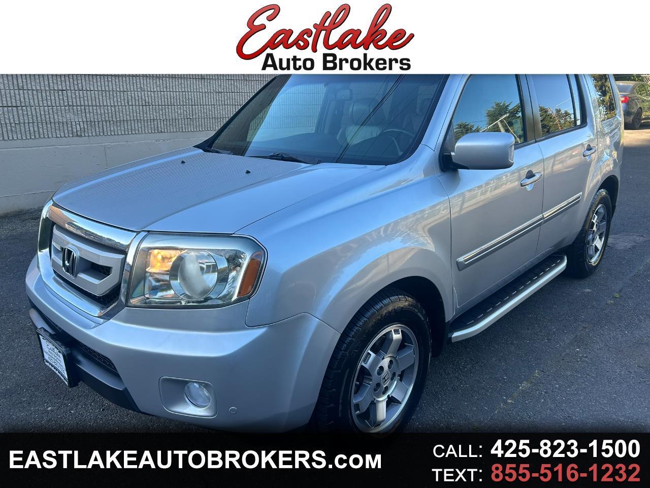 Honda Pilot Touring 4WD 5-Spd AT with DVD 2011