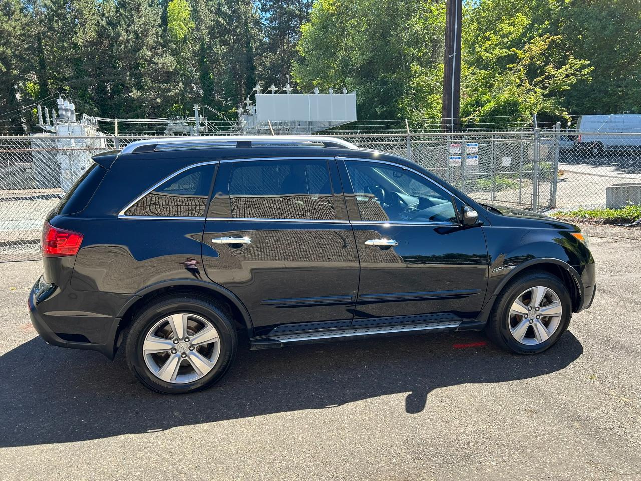 Acura MDX 6-Spd AT w/Tech Package 2012