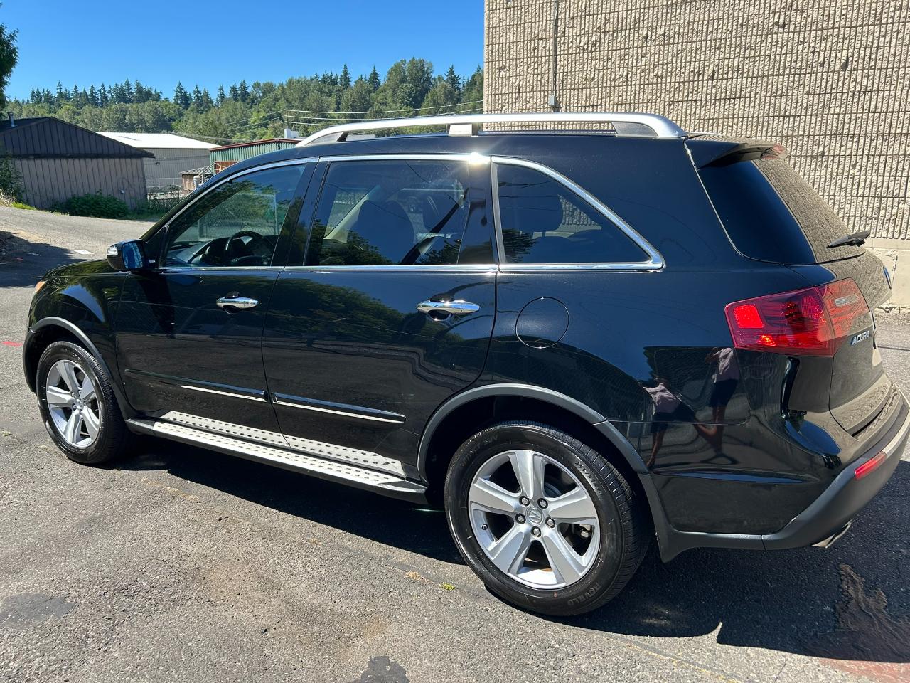 Acura MDX 6-Spd AT w/Tech Package 2012