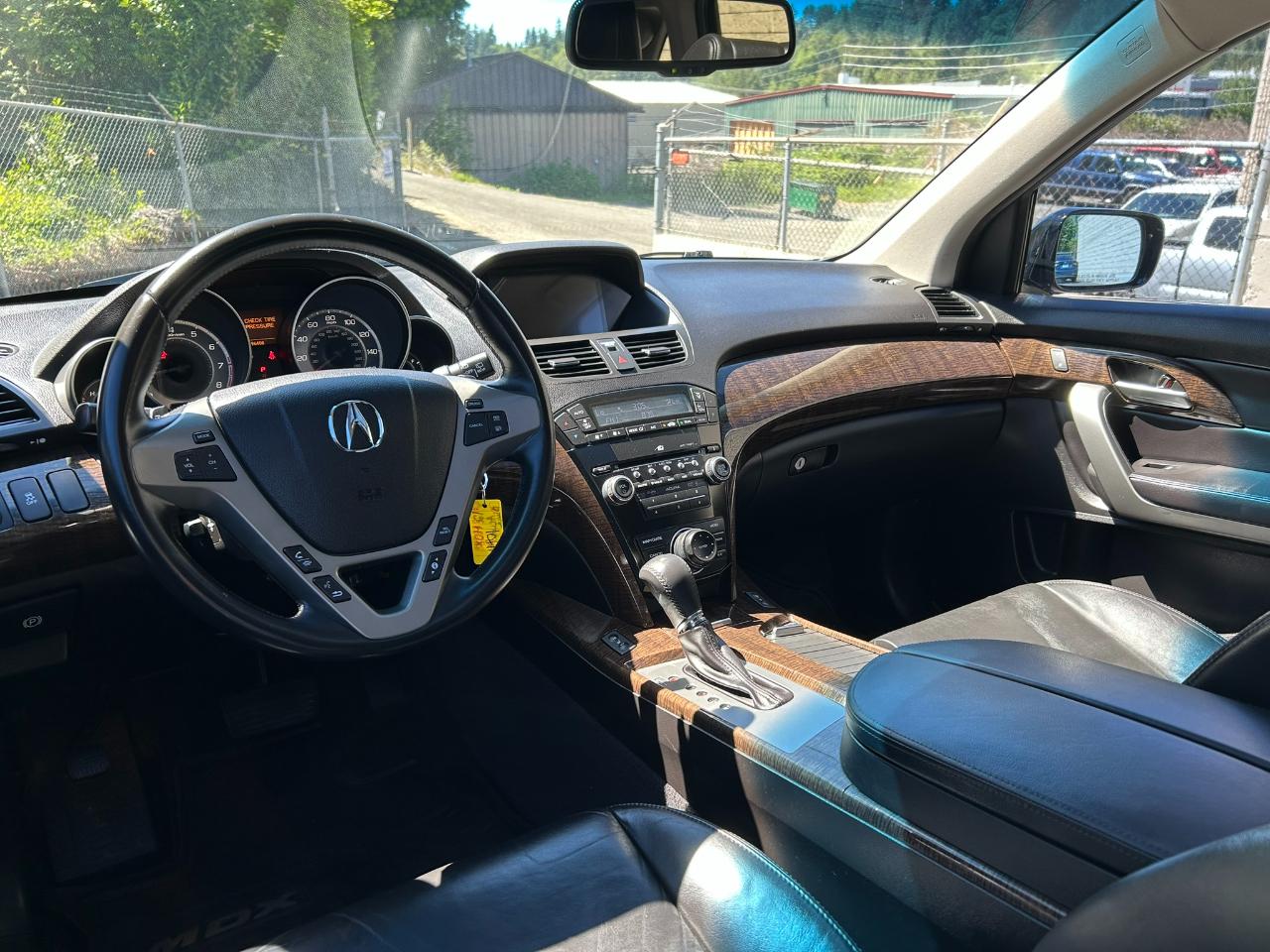 Acura MDX 6-Spd AT w/Tech Package 2012