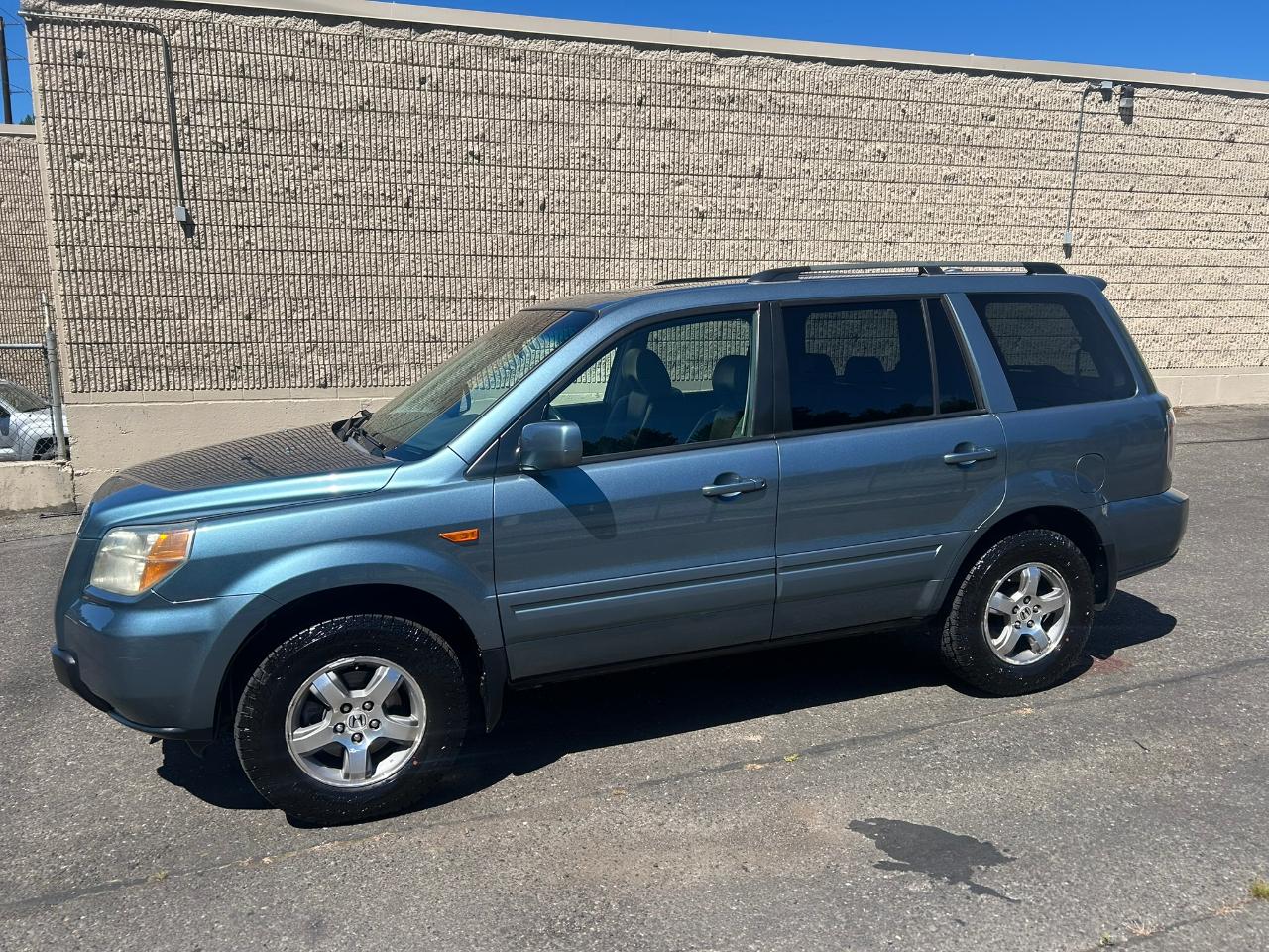 Honda Pilot EX 4WD w/ Leather and DVD 2006