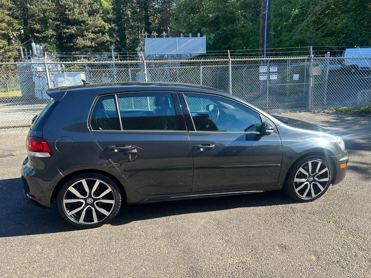 Volkswagen GTI 4-door 2012