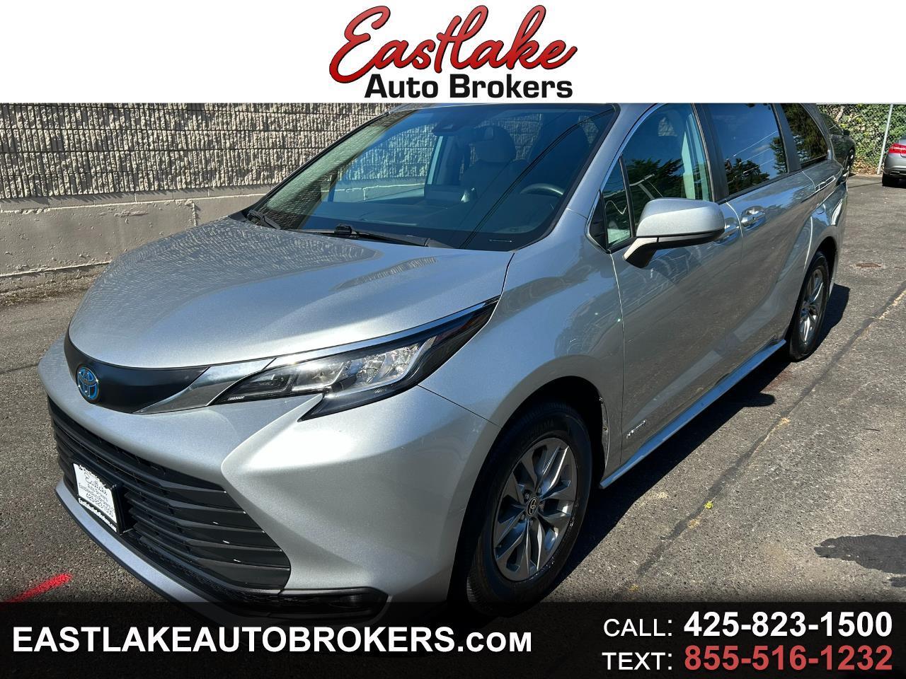 Toyota Sienna LE 8-Passenger AWD 2021