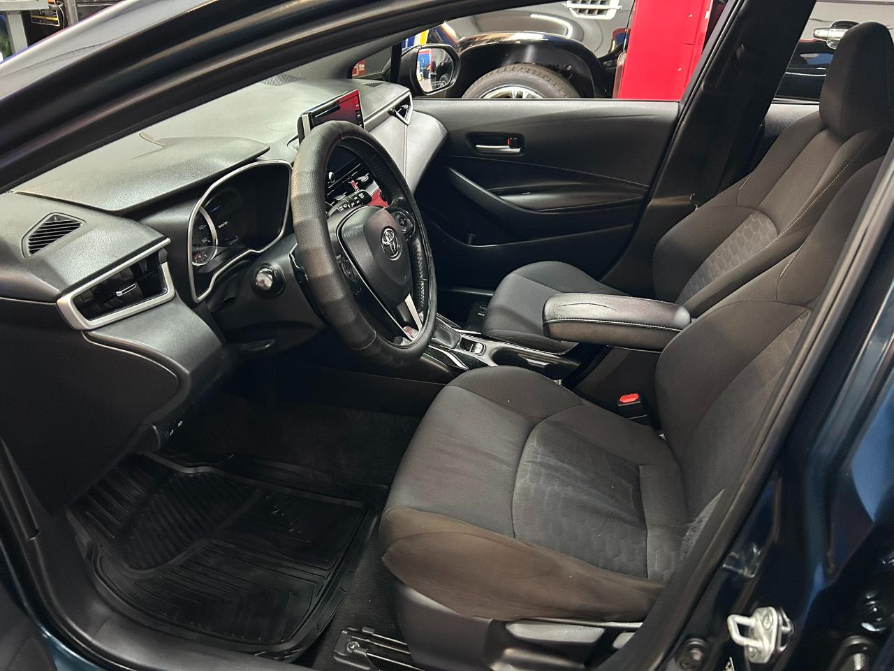 Toyota Corolla SE Hatchback CVT 2019