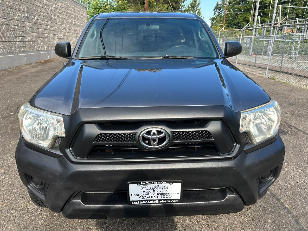 Toyota Tacoma  2013