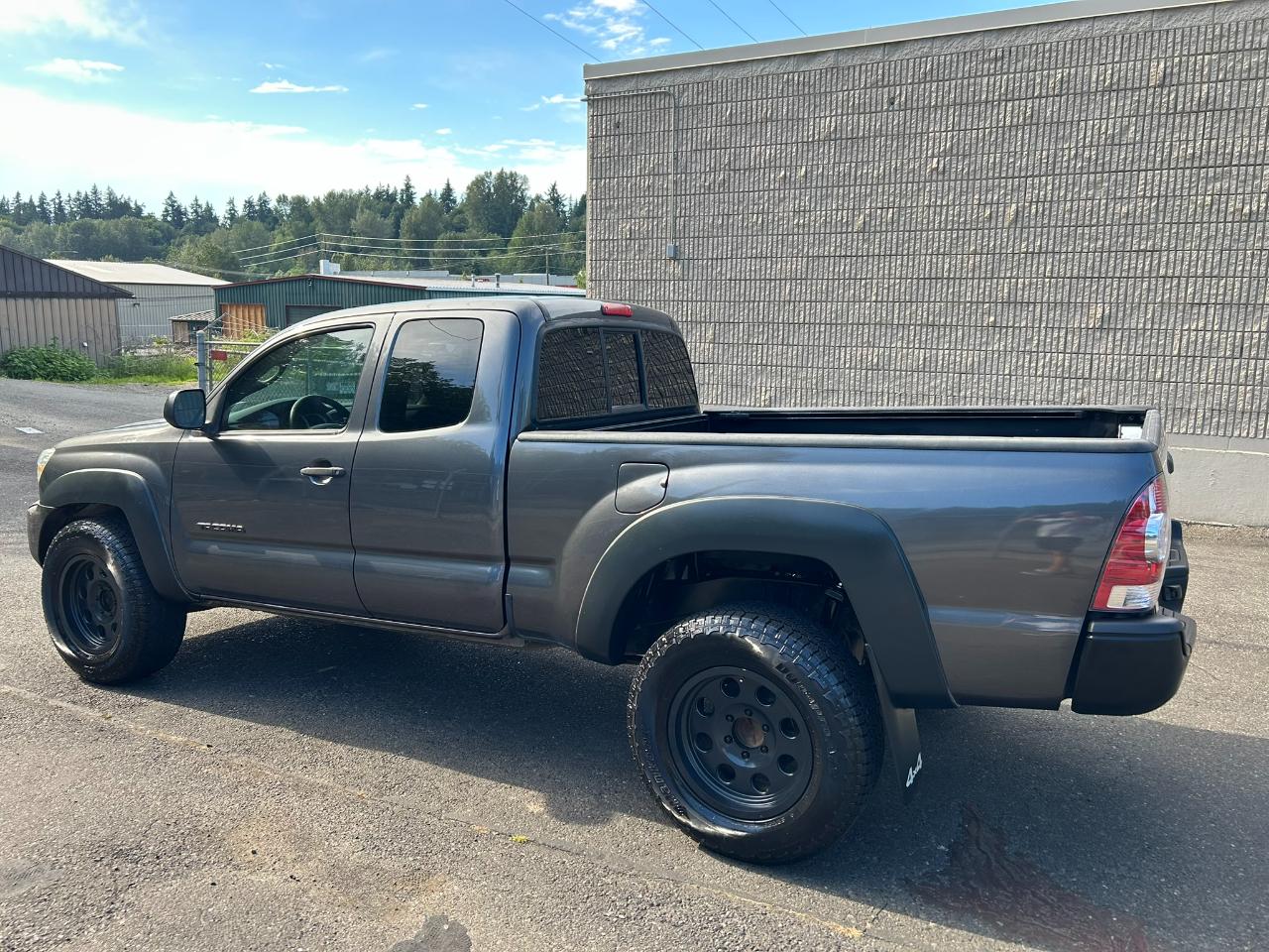 Toyota Tacoma  2013
