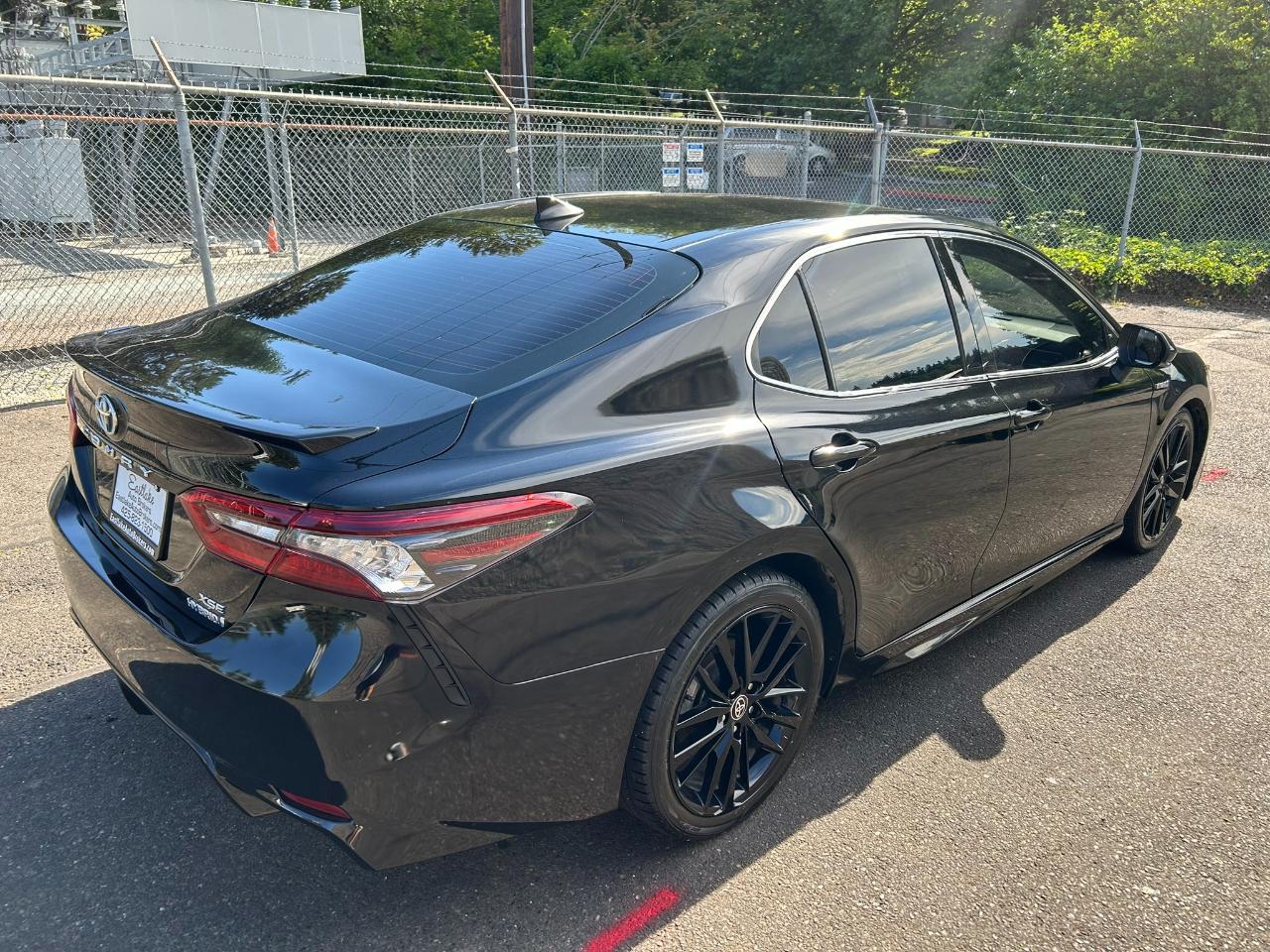 Toyota Camry Hybrid XSE 2021