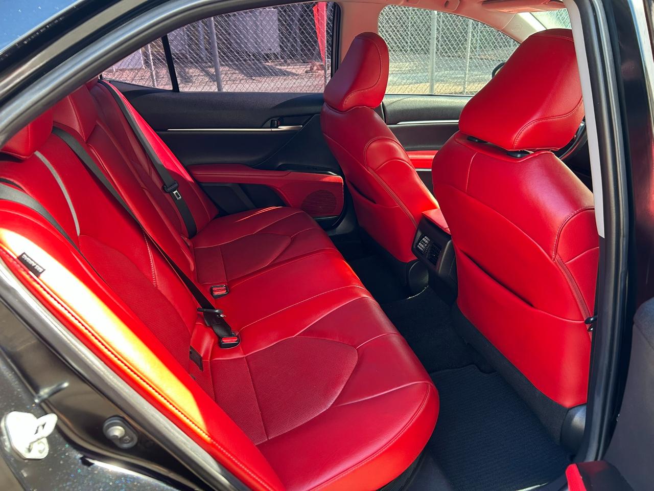Toyota Camry Hybrid XSE 2021