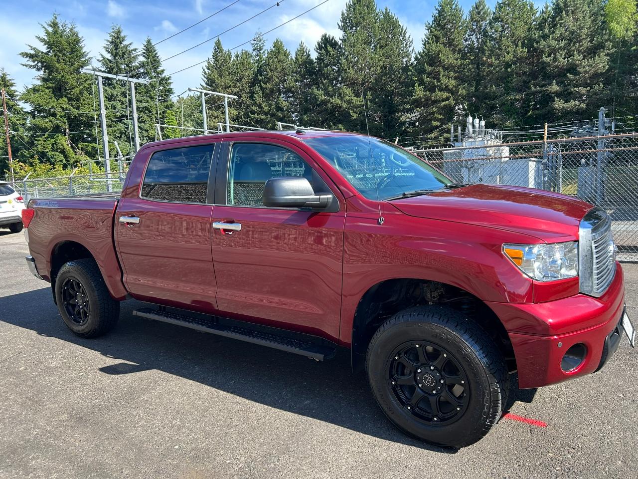 Toyota Tundra  2010
