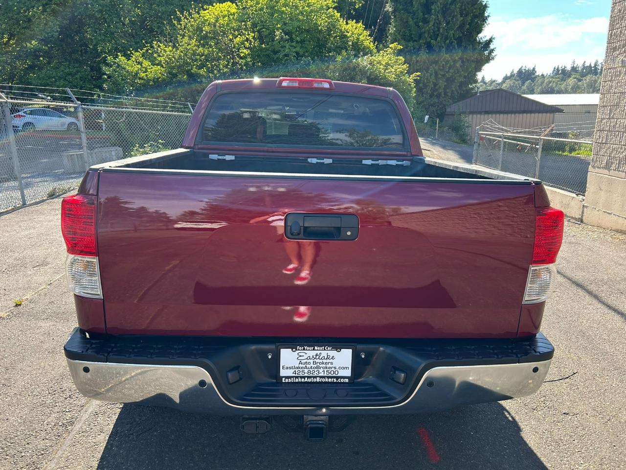 Toyota Tundra  2010
