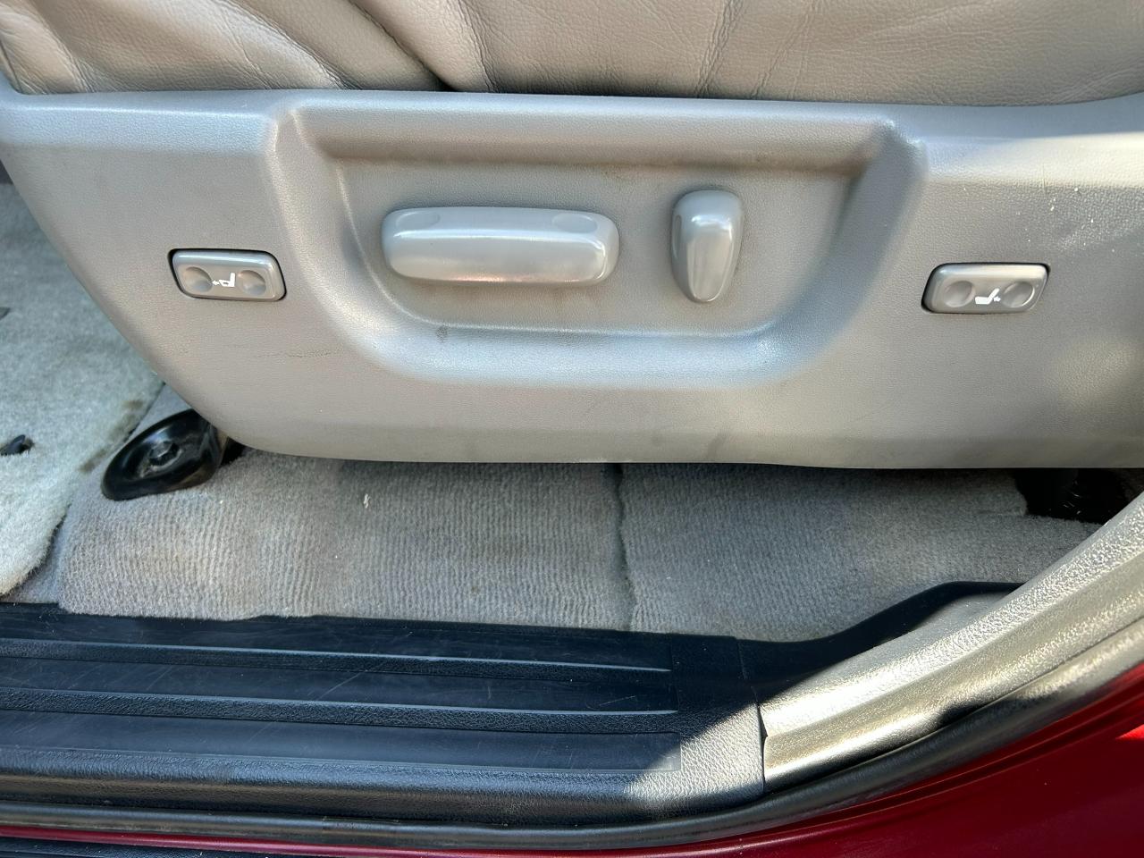 Toyota Tundra  2010
