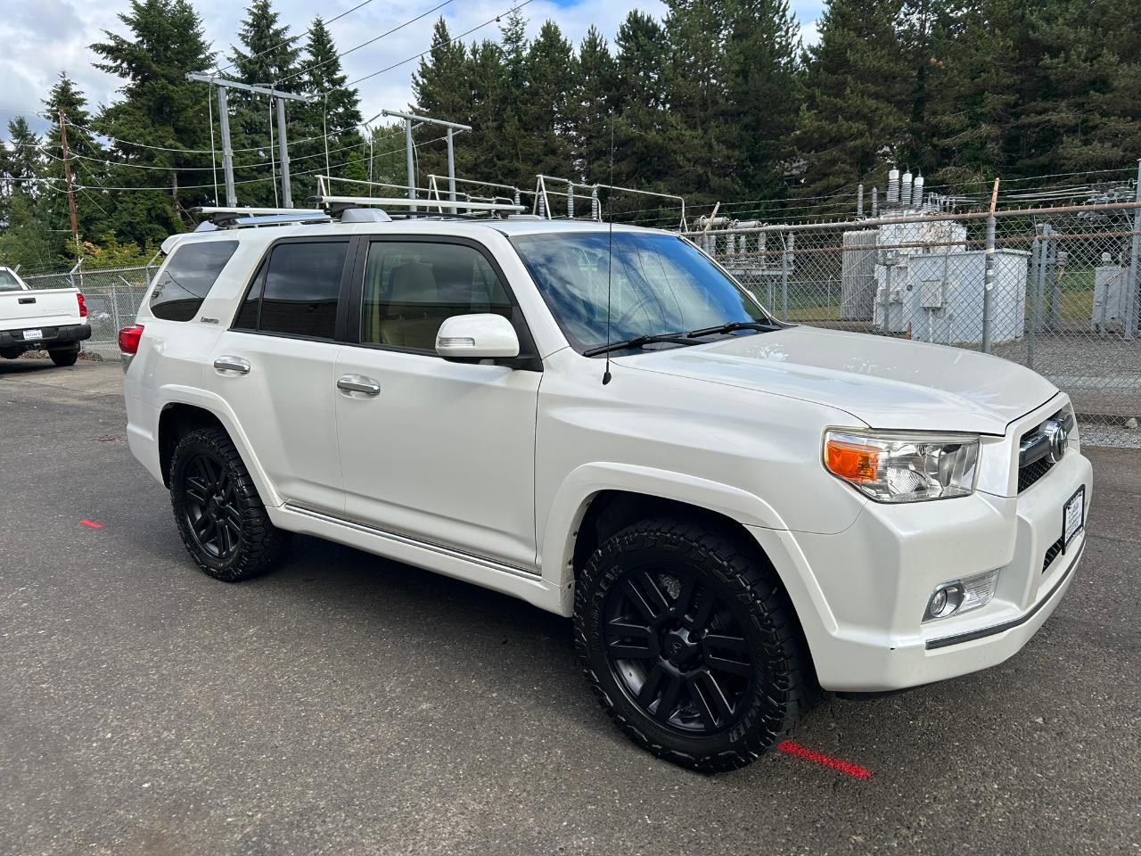 Toyota 4Runner Limited 4WD V6 2012