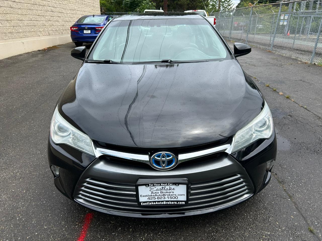 Toyota Camry Hybrid LE 2017
