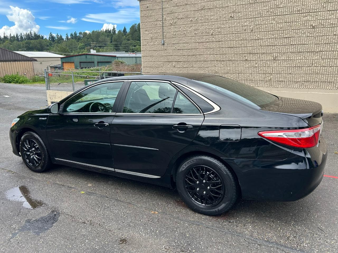 Toyota Camry Hybrid LE 2017